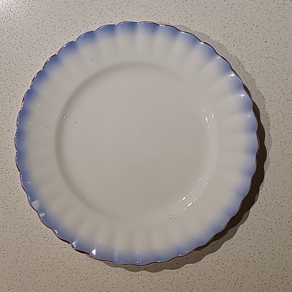 Vintage Royal Albert "Rainbow" blue bread and butter plates (set of 4) - Picture 10 of 12